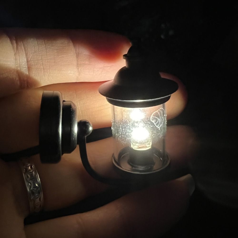 Lampada da scrivania in miniat - Lighting Metal Wall Decor recensione e prezzo